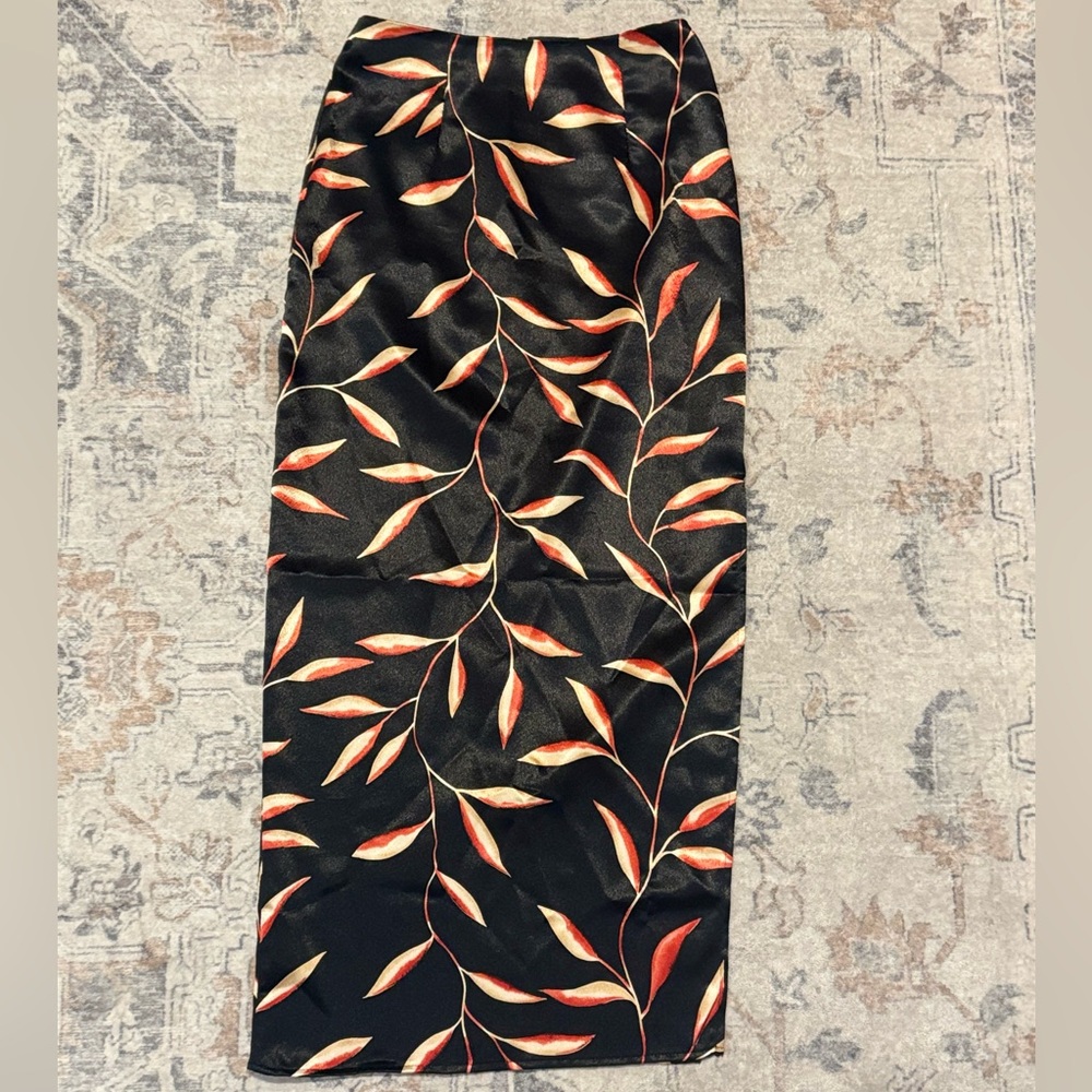 Heart Soul Black and Orange Leaf Pencil Skirt